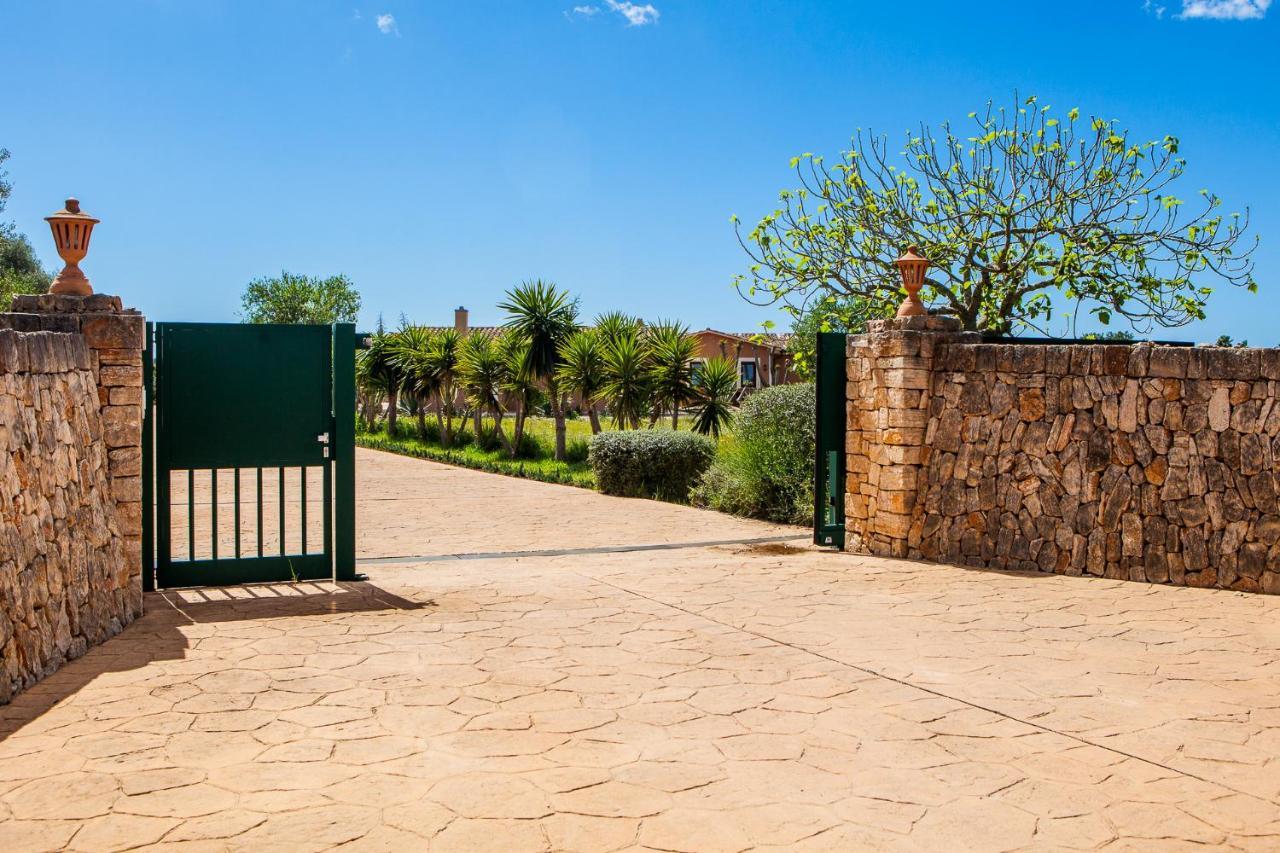 Finca Casa Mas Santanyi Luaran gambar