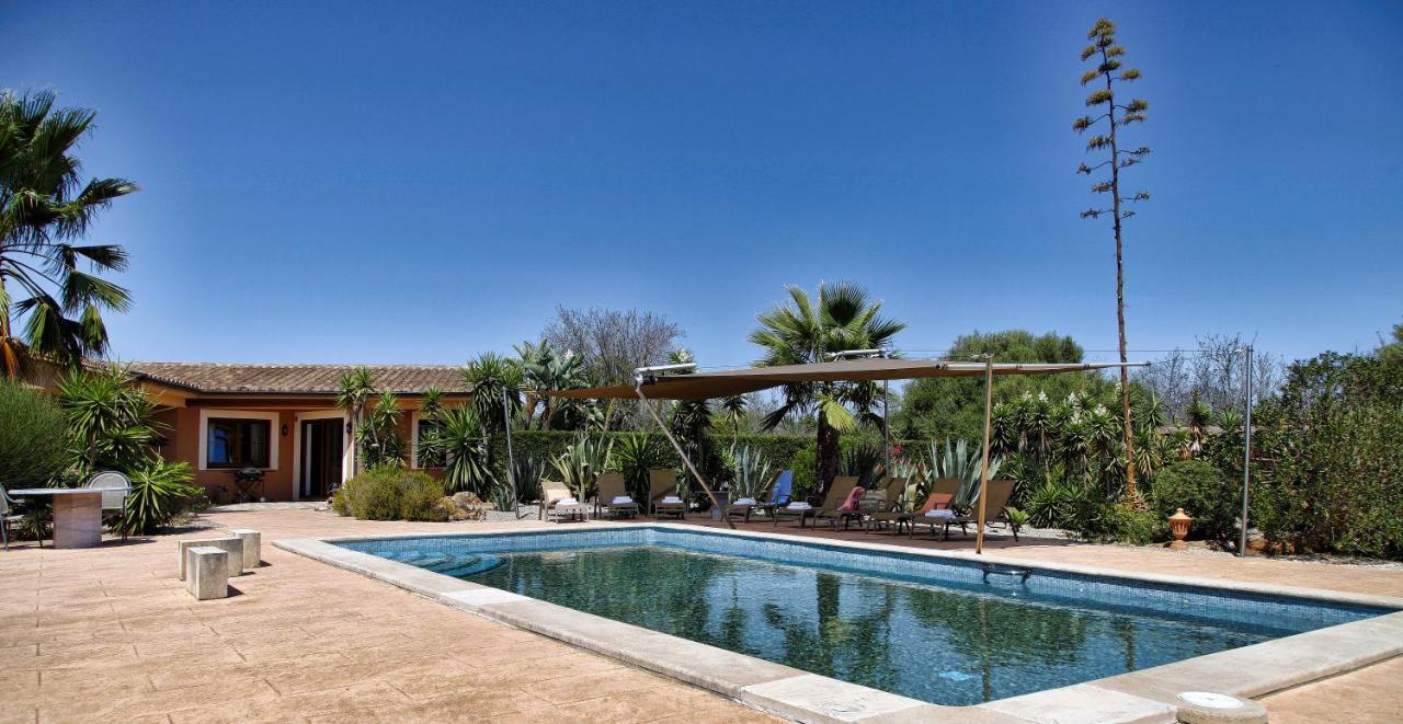 Finca Casa Mas Santanyi Luaran gambar